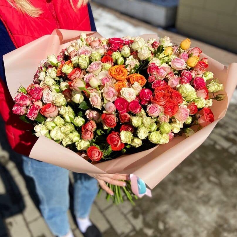 Кустовые розы (60см) разноцветные