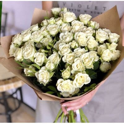 Кустовые розы (50см) белые
