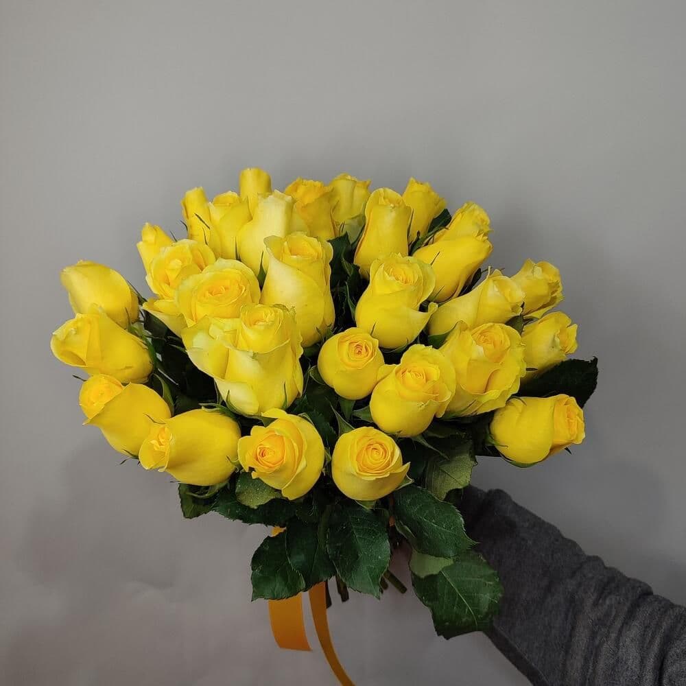 Розы желтые (50см) Эквадор
