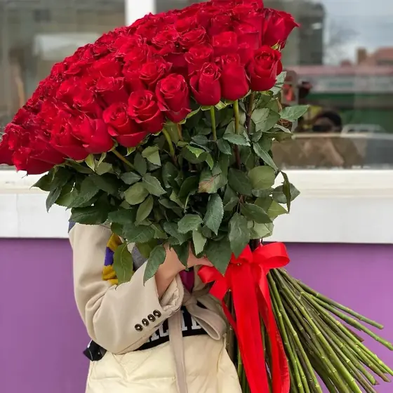 Метровые розы